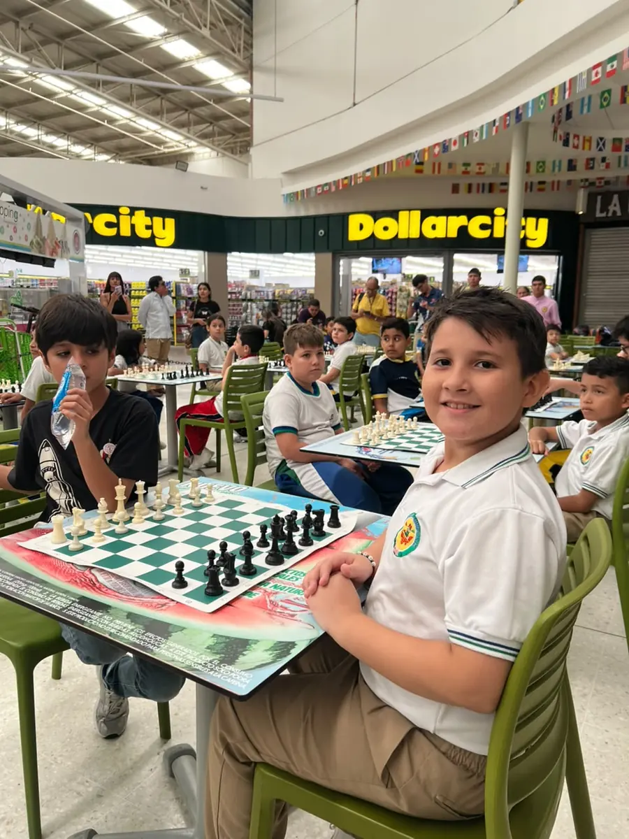 Así vivimos el ajedrez en Comunícate Kids